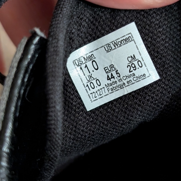 Vans black and white men size 11 - Picture 5 of 6